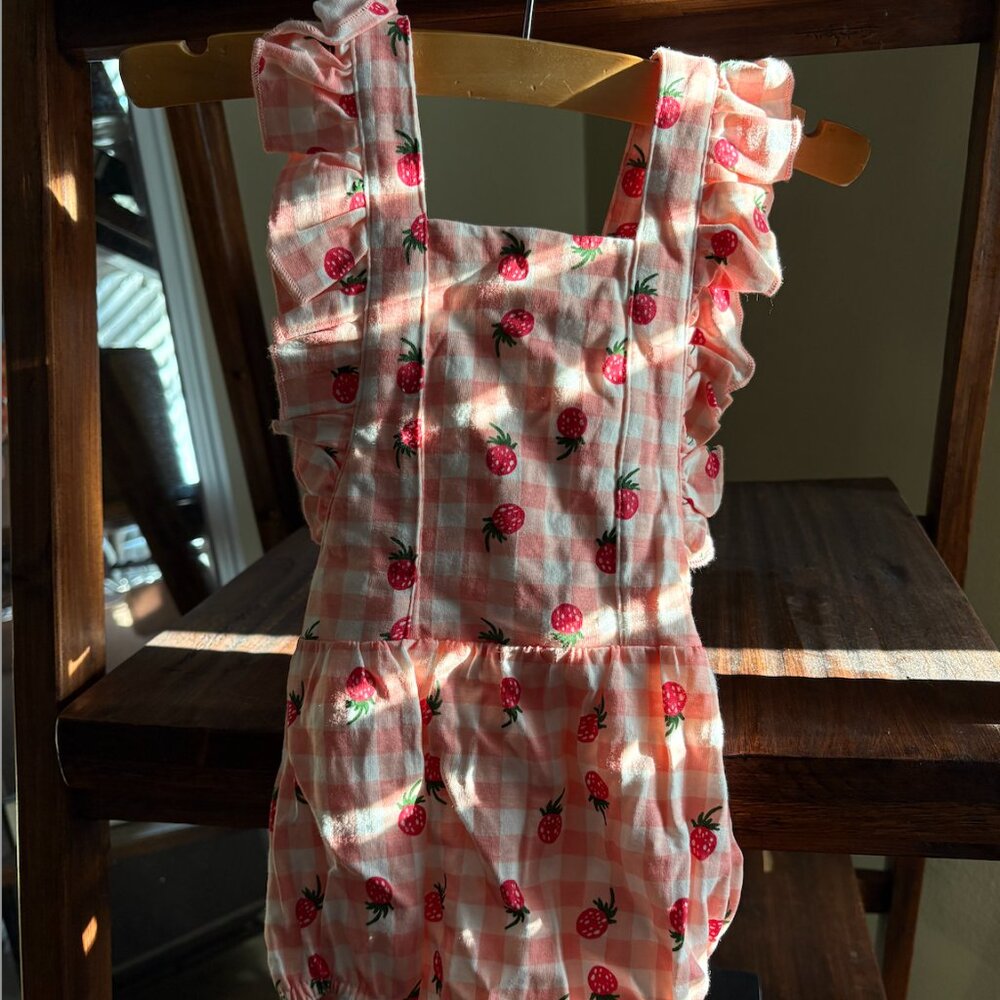 Organic Cotton Mainio Strawberry Bubble Romper 6-12m NWT